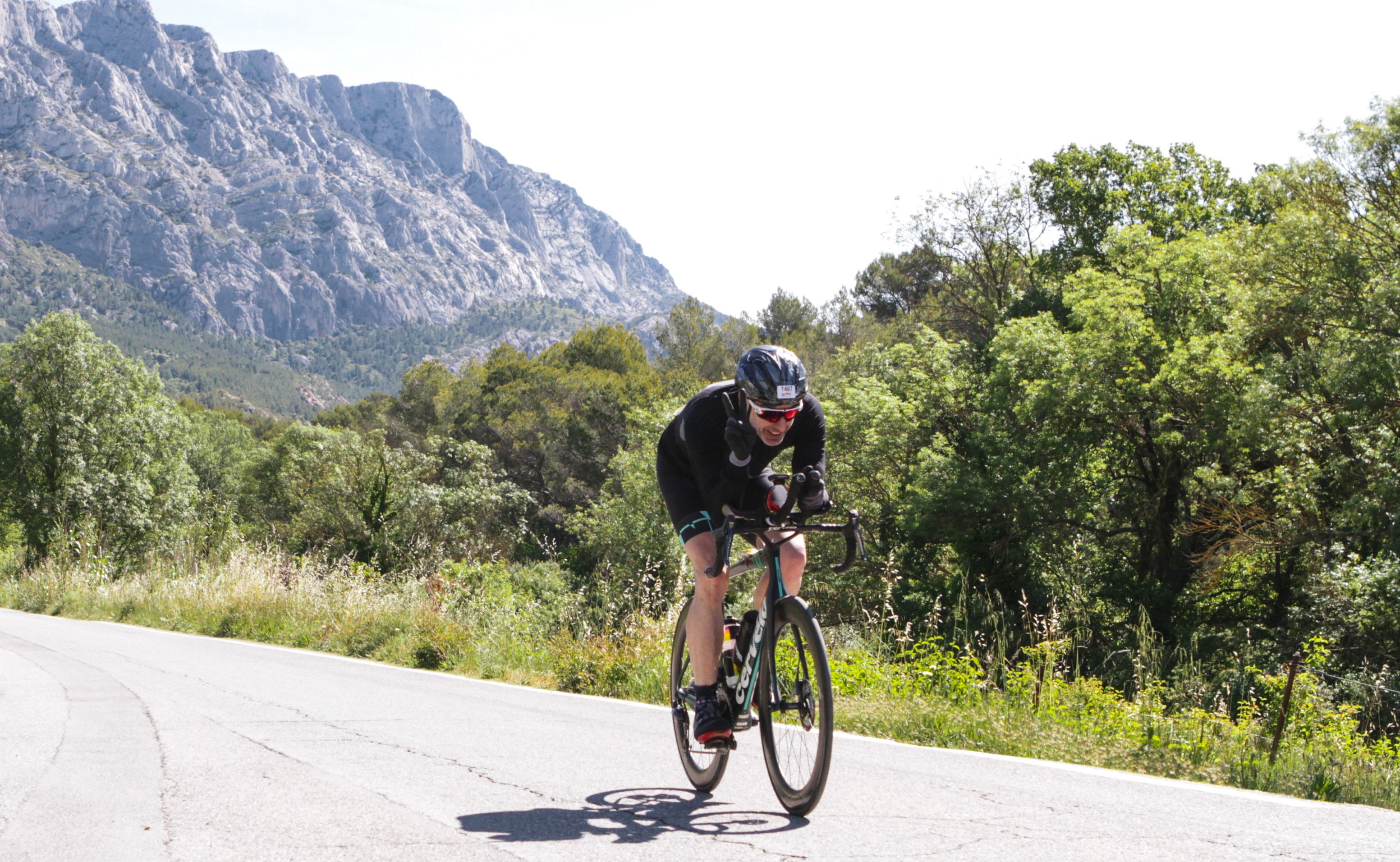 Stefano on the bike leg of Ironman 70.3 Aix-en-Provence, with Mont Sainte-Victoire in the background